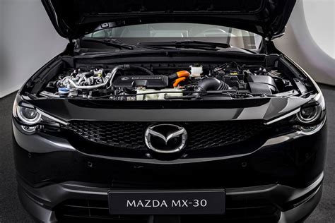 Nuevo Mazda Mx E Skyactiv R Ev Vuelve El Motor Rotativo Asociado A