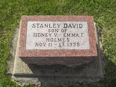 Stanley David Holmes (1938-1938) - Mémorial Find a Grave