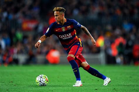 Fc Barcelone Neymar Proche De Prolonger Transfert Foot Mercato