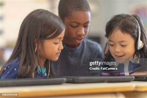 326 Kids Classroom Tablets Stock Photos, High-Res Pictures, and Images ...