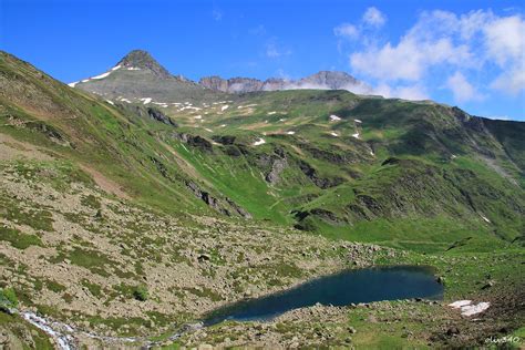 Lac Noir Et Vallee D Ilheou Hautes Pyrenees Oliv340 Flickr