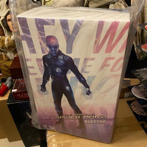 Hot Toys Spider Man Electro Inch Figure Hobbies Toys Toys Games On Carousell