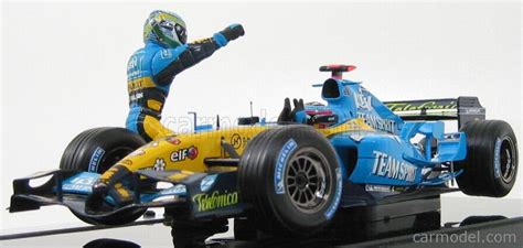 MATTEL HOT WHEELS G9754 Echelle 1 18 RENAULT F1 R25 N 5 GP CHINA SHANGAI 16 10 2005 FERNANDO
