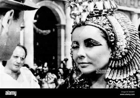 elizabeth taylor, cleopatra, 1962 Stock Photo - Alamy