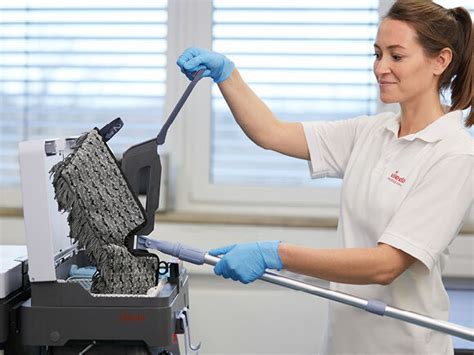 Новое поколение Свеп Про | Vileda Professional Russia Site