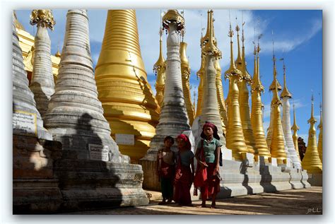 Inn Dein Pagoda Complex Near Lac Inle Myanmar Jp Ll Flickr