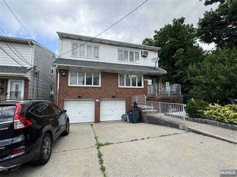 689 Fairview Ave, Fairview, NJ 07022 | MLS# 24017636 | Trulia