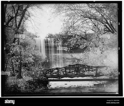 Minnehaha Falls C1898 Stock Photo Alamy