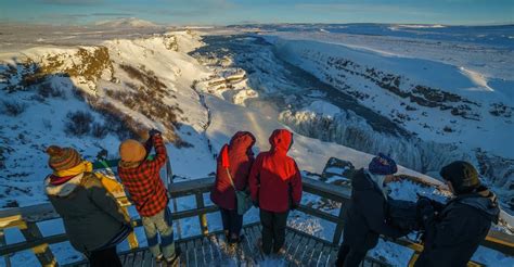 Reykjavik: Golden Circle & Northern Lights Combo Tour | GetYourGuide