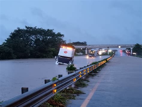 Ya fue reabierta la carretera La Tinaja Cosoleacaque después de ser