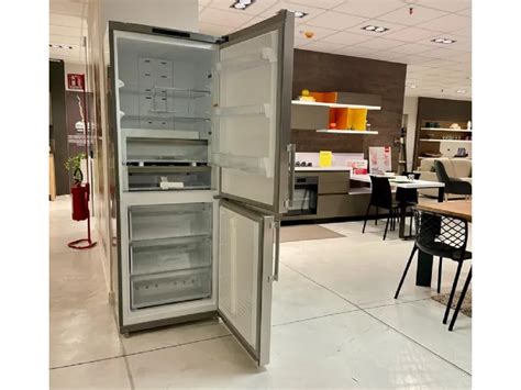 Frigorifero Whirlpool Frigo combinato ad un prezzo mai così piccolo