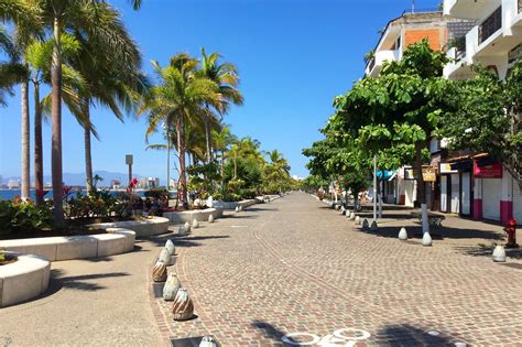 Best Places To Go Shopping In Puerto Vallarta Where To Shop In