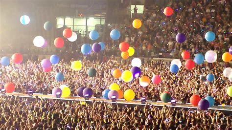 Coldplay Adventure Of A Lifetime Live In São Paulo 2016 Youtube