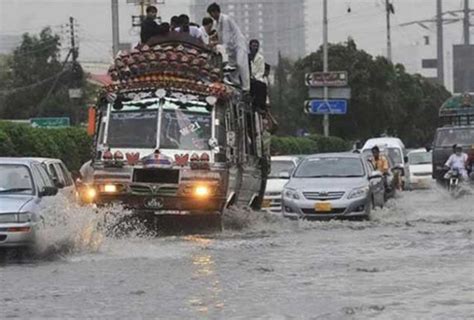 Karachi Weather Update City Start Receiving Rain Bol News