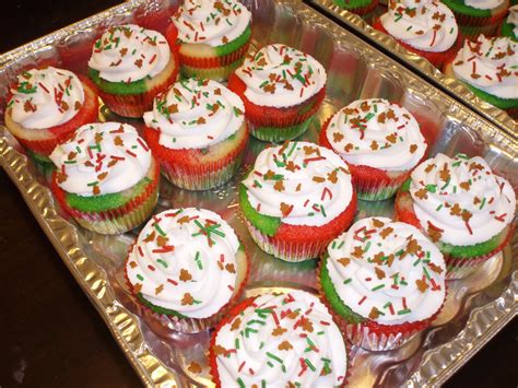 Naked Cupcakes Ultimate Christmas Cupcakes