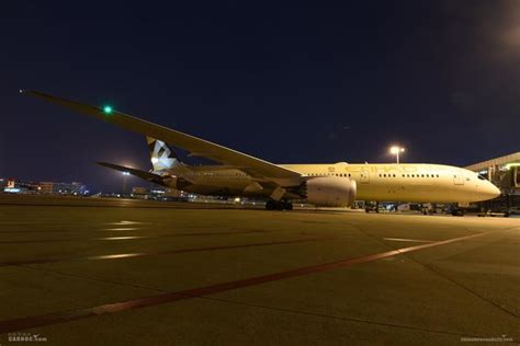 阿提哈德航空波音787 9夢幻客機開始執飛成都航線 每日頭條