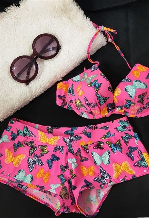 Bikini Pink Butterfly Fesyen Wanita Pakaian Wanita Lainnya Di Carousell