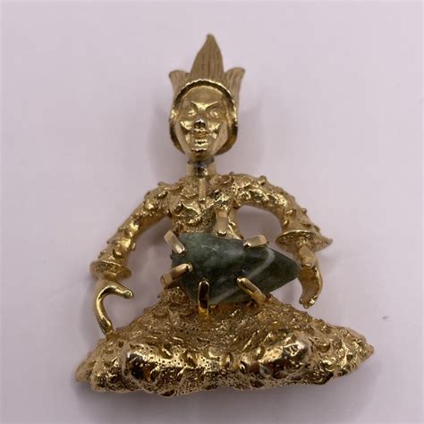 Vintage 1950 Signed BSK Brooch Jester Jade Gem