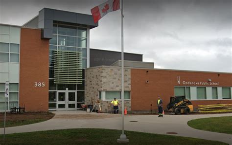 Oakville School Staff Member Tests Positive For Covid 19