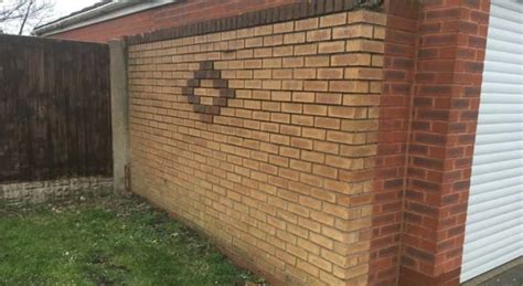 Boundary Wall Bricklaying In Walsall Kirk Yates Building