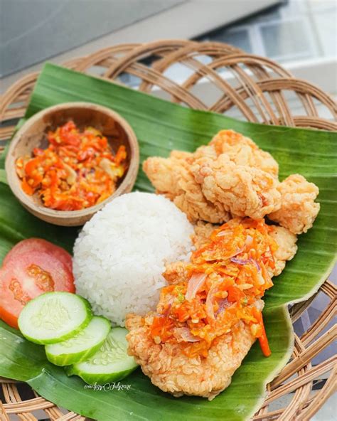 Resep Ayam Geprek Super Renyah Resep Ayam Geprek Super Pedas Yang