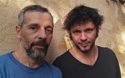 Cest un sujet un peu empoisonné comment Bertrand Cantat revient