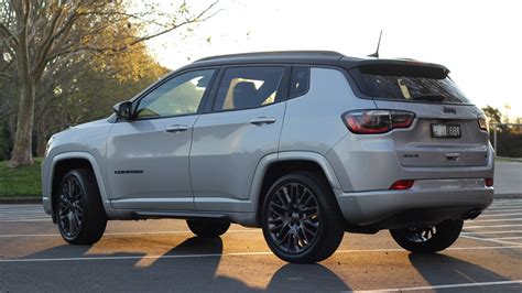 2022 Jeep Compass Review It S What S On The Inside That Counts Man Of Many