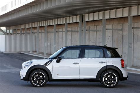 Mini Cooper Countryman (photos) - CNET