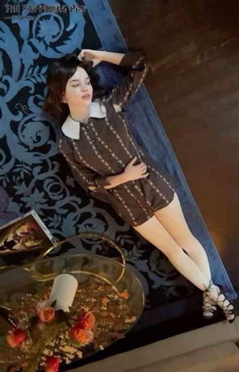 Sophie Thatcher Nude Actress 9 Photos The Fappening