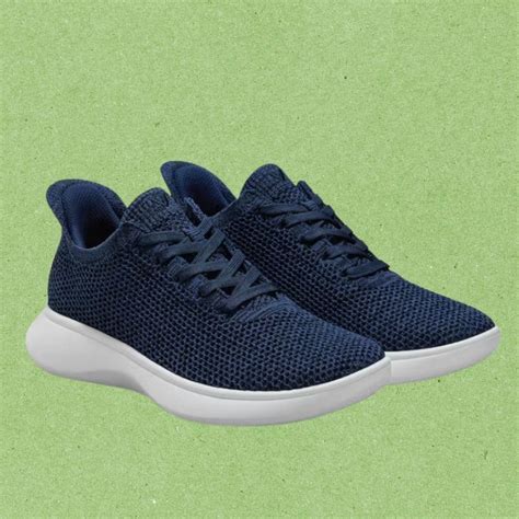 Reviewers Love These Breathable Sweat-Free Walking Shoes | HuffPost Life