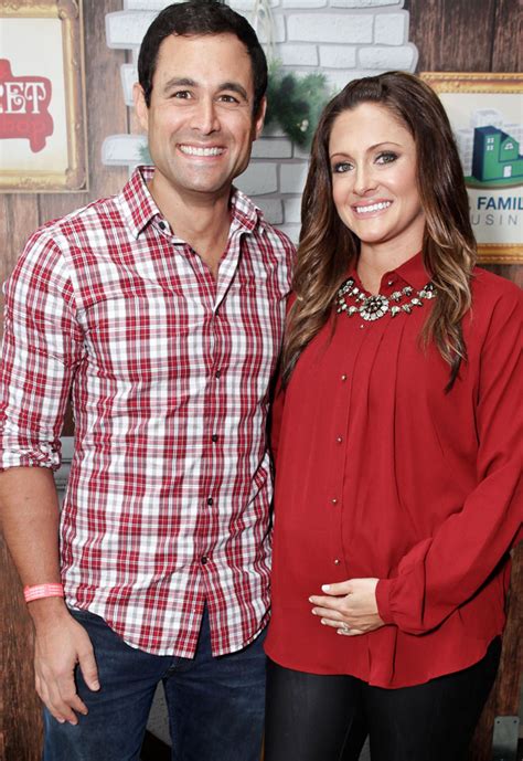 Bachelors Jason And Molly Mesnick Welcome Daughter Tv Guide