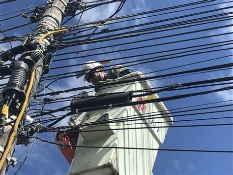 Ceee Fiscaliza Fia O De Postes De Energia Em Porto Alegre