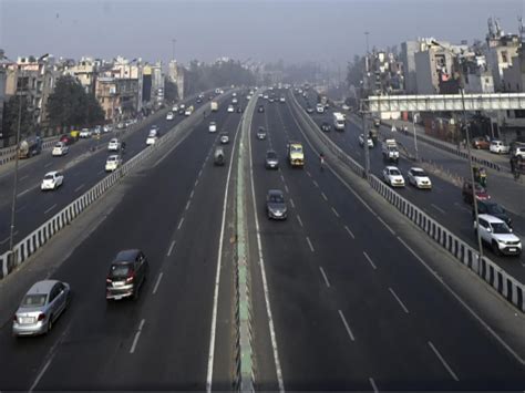 UP Agra Yamuna Expressway Speed Limit To Increase From 16 February