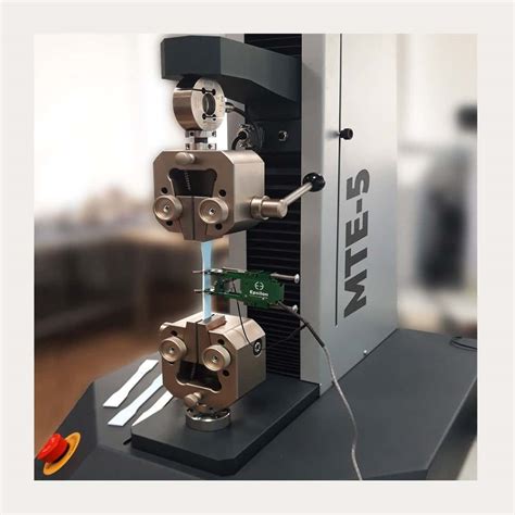 Electromechanical Material Testing Machine MTE 5 5 KN Techlab Systems