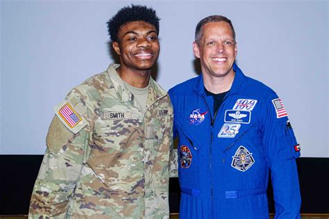 Nasa Astronaut Bob Hines Visits West Point Shares Journey With Cadets