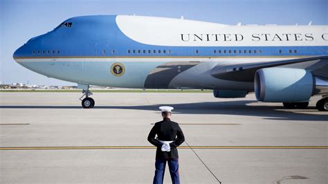 The Coolest Features Of The Us Presidents Air Force One Unshootables