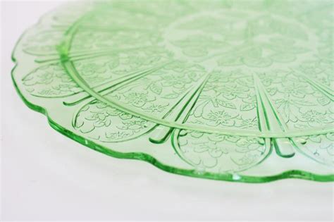 S Vintage Uranium Green Depression Glass Cake Plate Jeannette