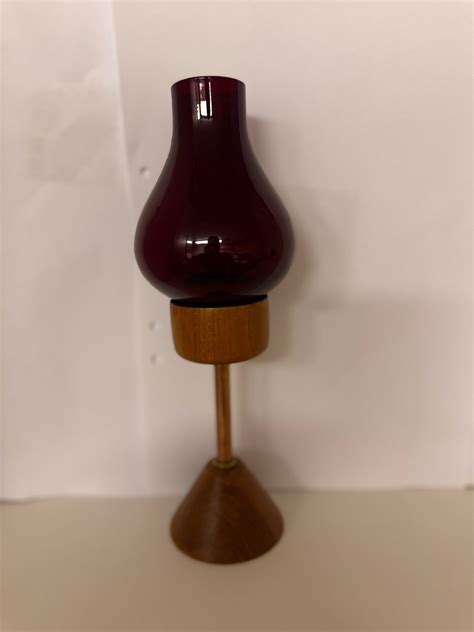 Se produkter som liknar Ljuslykta RETRO Teak Glas på Tradera 629946784