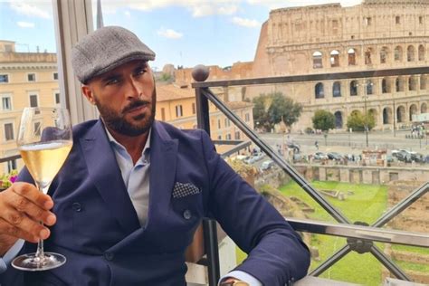 Lex Calciatore Angelo Paradiso Indagato Per Stalking E Revenge Porn Laccusa Da Unattrice