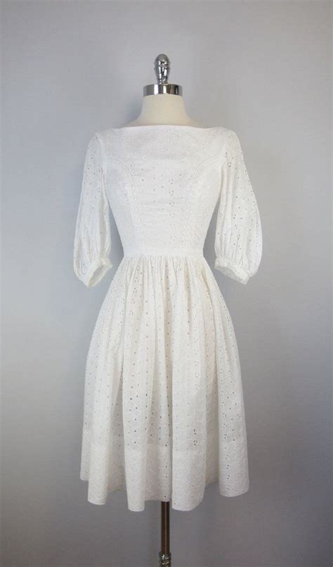 Vintage 1950s White Eyelet Dress Lace Trim Full Skirt Morning Dew