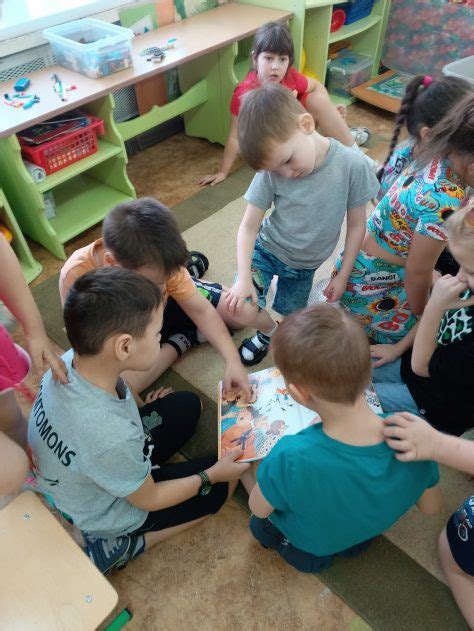 Громкие чтения с элементами обсуждений «Енотик идет в школу» по книге ...