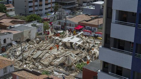 Sobe Para O N Mero De Mortos No Desabamento Do Edif Cio Andr A Em