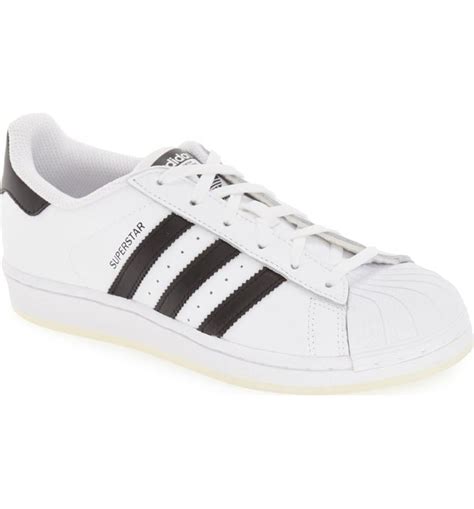 White Adidas sneakers for men ⋆ Best Fashion Blog For Men ...