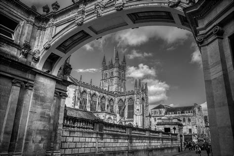 Archway View Of Bath Abbey From York Street Bath Uk Vkush Flickr