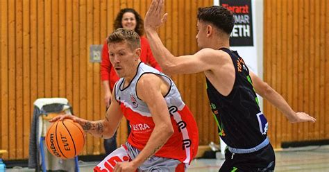 Basketball Vt Zweibr Cken Wartet Weiter Auf Zweiten Oberliga Sieg