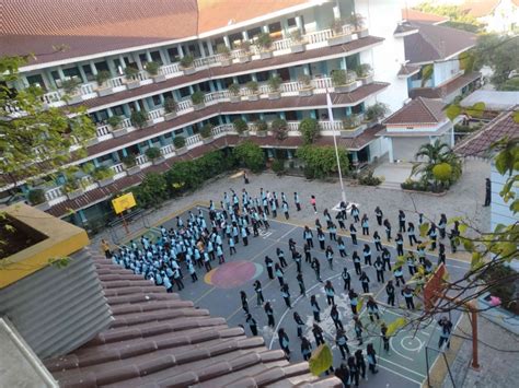 Kegiatan Senam Smkn 53 Jakarta