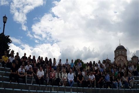 Maturanti trebinjske Gimnazije položili ispit zrelosti Novac za proslavu mature donirali