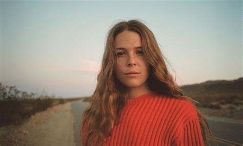 Watch Maggie Rogers Perform Her Soaring Tune Light On Live In Paris