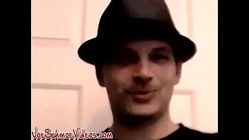 Amateur Guy Strokes And Cums Solo XNXX