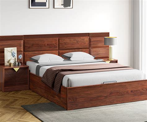 Torrie King Bed with Headboard & Box Storage